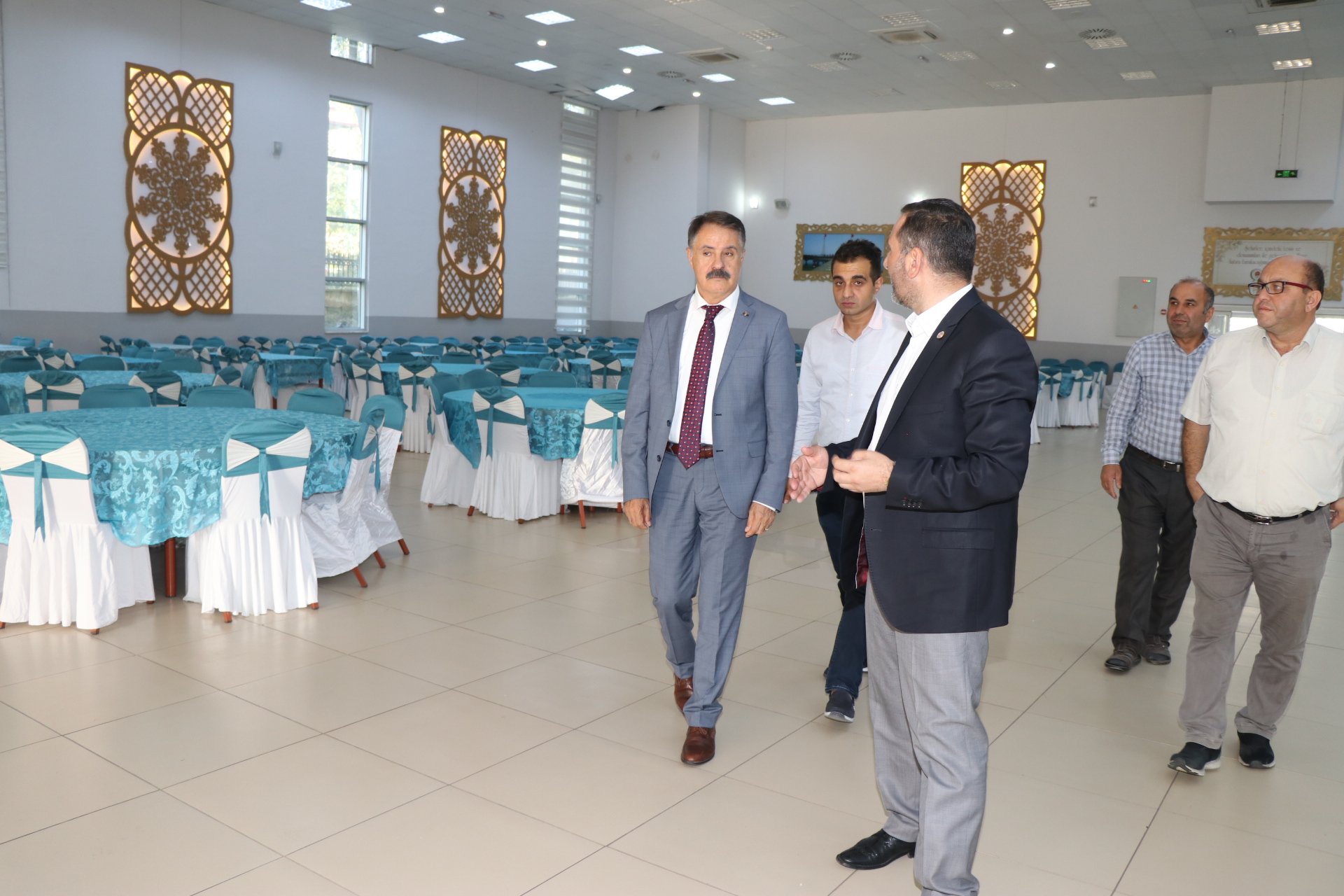 Kavak’a Hayran Kaldı